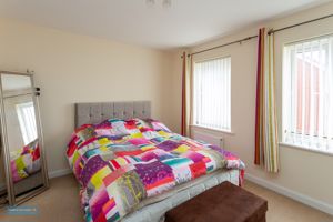 Bedroom- click for photo gallery